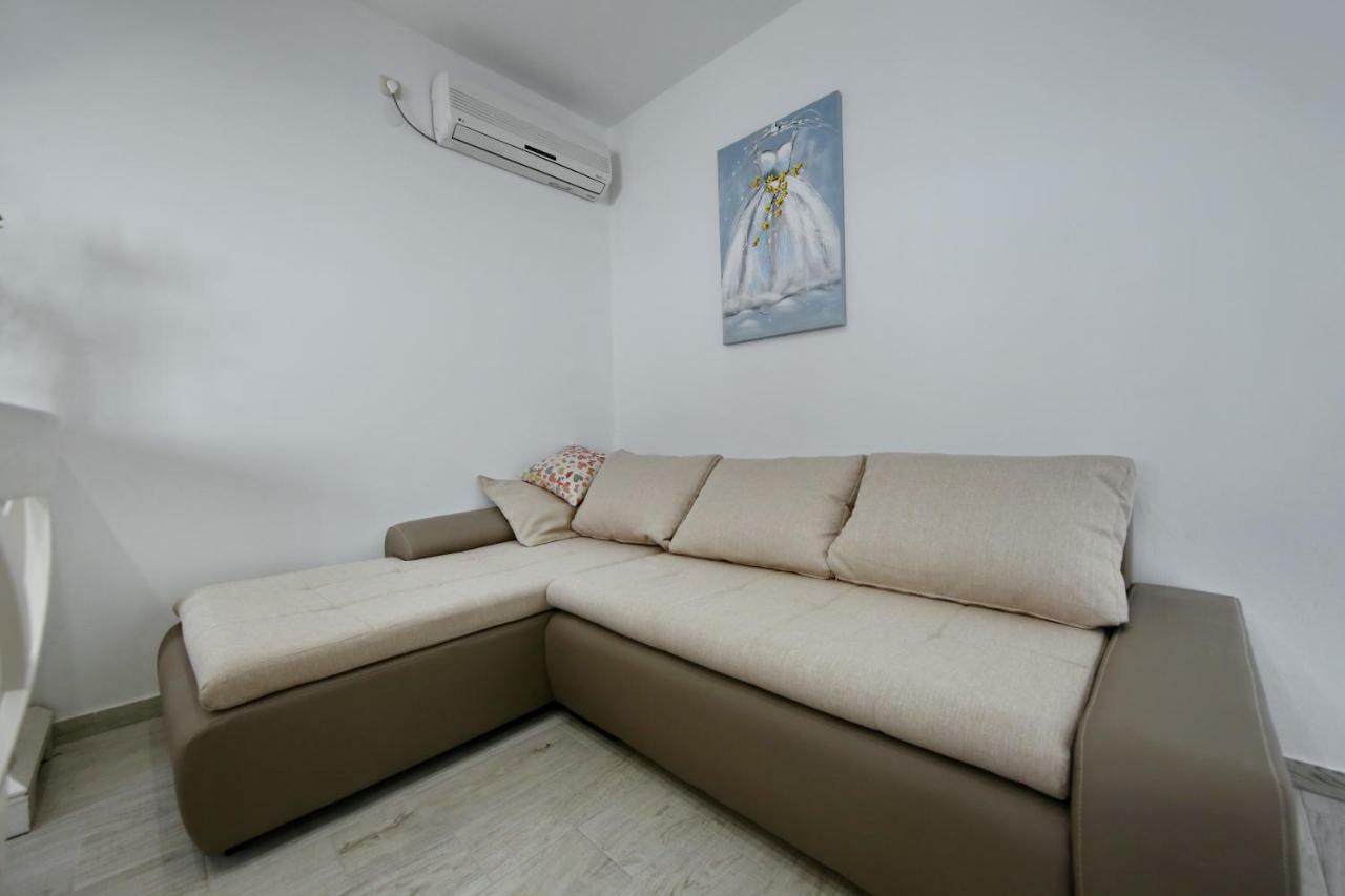 Apartment Nela Zadar Exterior photo
